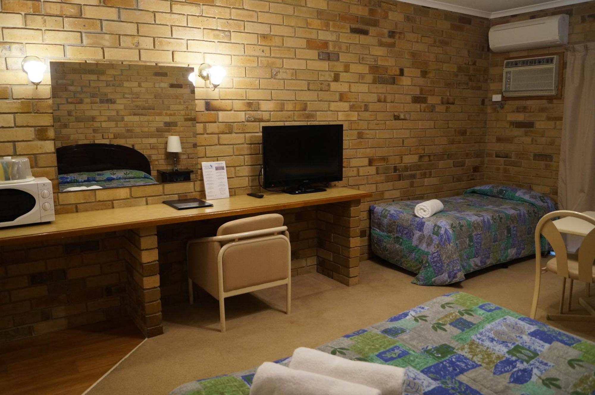 Magdala Motor Lodge & Lakeside Restaurant 斯托尔 客房 照片