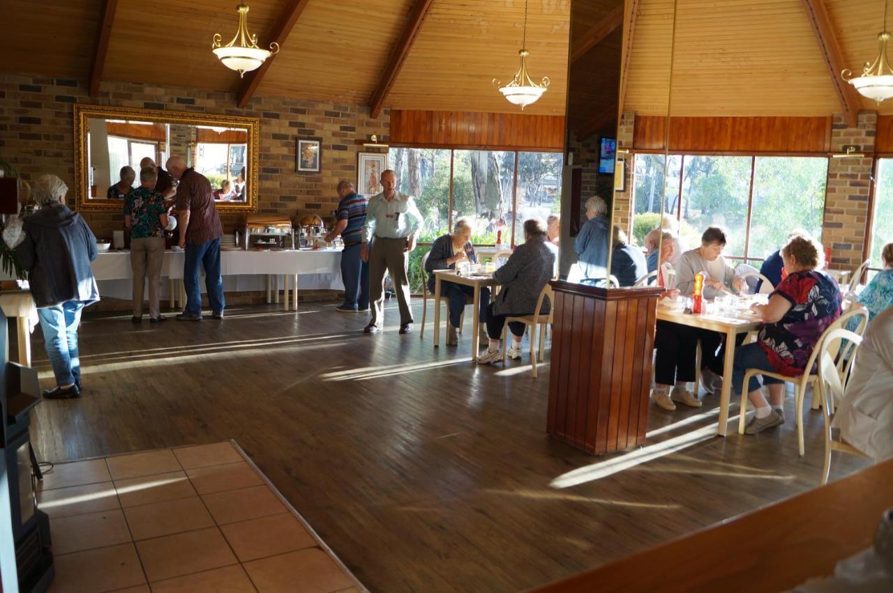 Magdala Motor Lodge & Lakeside Restaurant 斯托尔 外观 照片